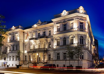 Royal Trakt Offices Office, Warszawa, Śródmieście, Aleje Ujazdowskie