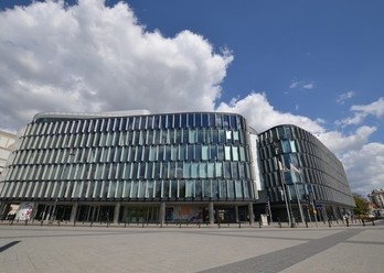 Metropolitan Biuro, Warszawa, Śródmieście, pl. Marszałka Józefa Piłsudskiego Metropolitan Biuro, Warszawa, Śródmieście, pl. Marszałka Józefa Piłsudskiego