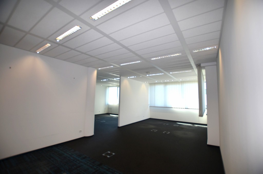 biuro-do-wynajecia-mazowieckie-warszawa-wlochy-uniqa-forum-6689713-8 biuro-do-wynajecia-mazowieckie-warszawa-wlochy-uniqa-forum-6689713-8