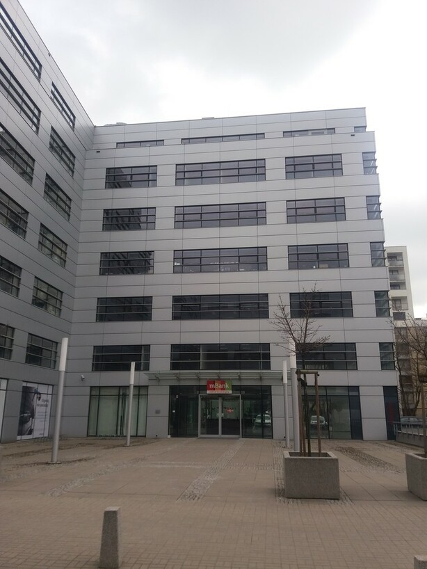 biuro-do-wynajecia-mazowieckie-warszawa-mokotow-hol-budynek-2-10607857-3 biuro-do-wynajecia-mazowieckie-warszawa-mokotow-hol-budynek-2-10607857-3