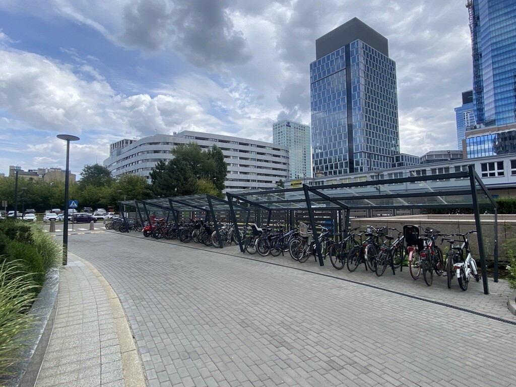 biuro-do-wynajecia-mazowieckie-warszawa-wola-warsaw-trade-tower-wtt-11719080-3 biuro-do-wynajecia-mazowieckie-warszawa-wola-warsaw-trade-tower-wtt-11719080-3