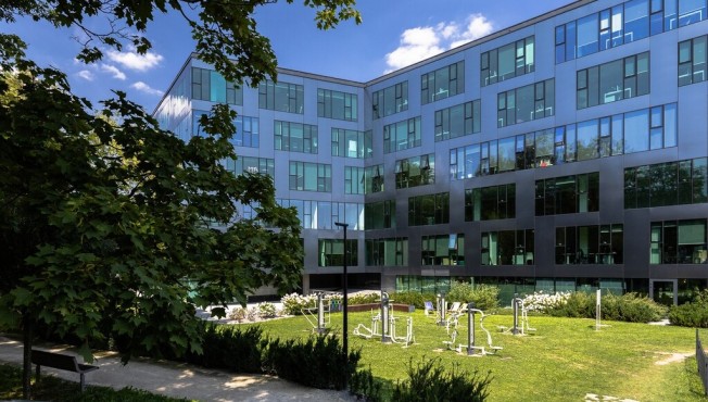 Equal Business Park A